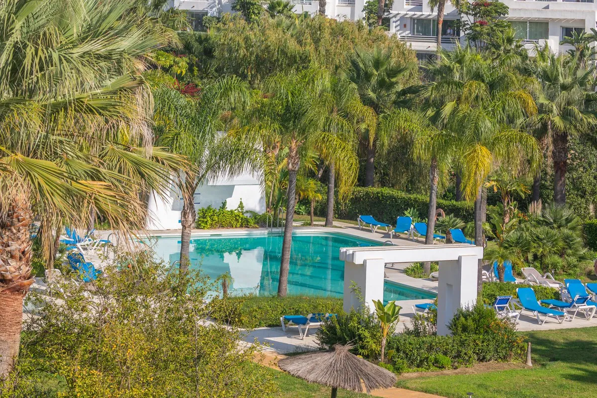 d961db9a-3173-447c-a243-93a8d7f01c46