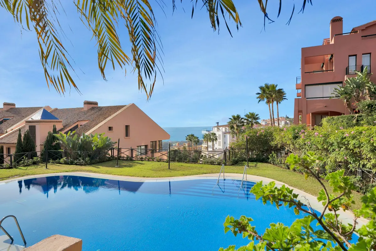 8466b475-d1a4-4346-b6a9-03bd1e07038d