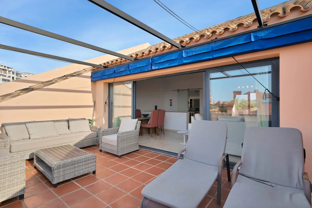 feba4996-90cb-4565-92cb-ae48f29a537f