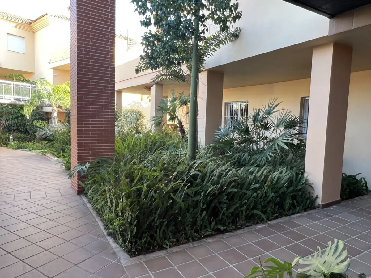 00bcd9fa-302c-4d7b-8bb1-bad1c955755b