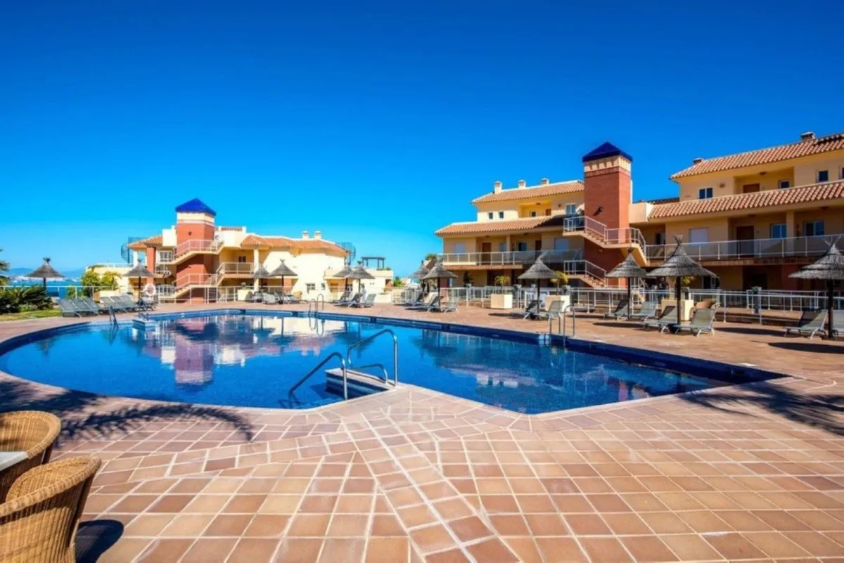 06f5bb08-b948-40e7-a179-4192fe17018a