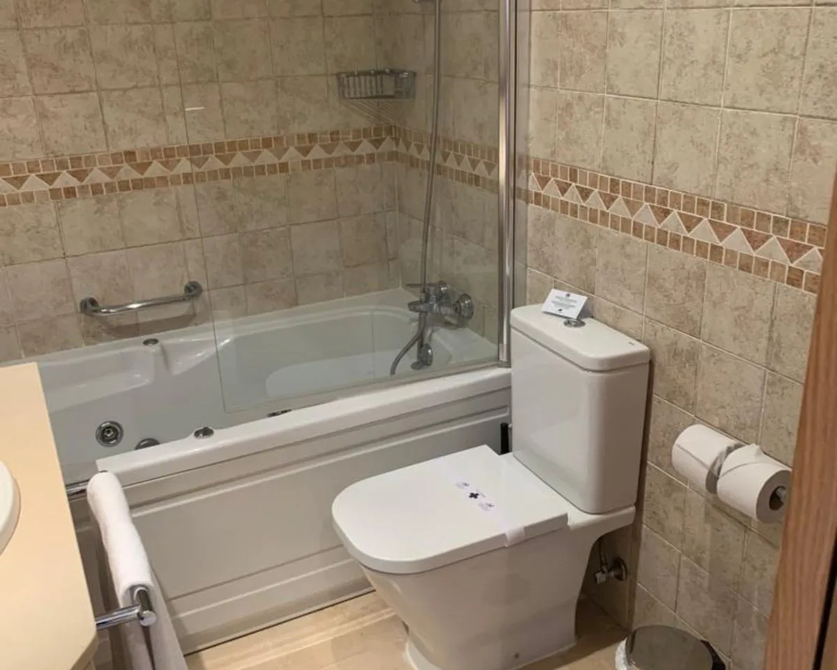 0ecdb395-5d26-4429-bf82-090ba290e01b