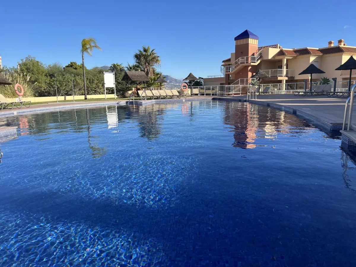 5b8971cc-9ff4-4ebf-8b25-c435ea8fca0b