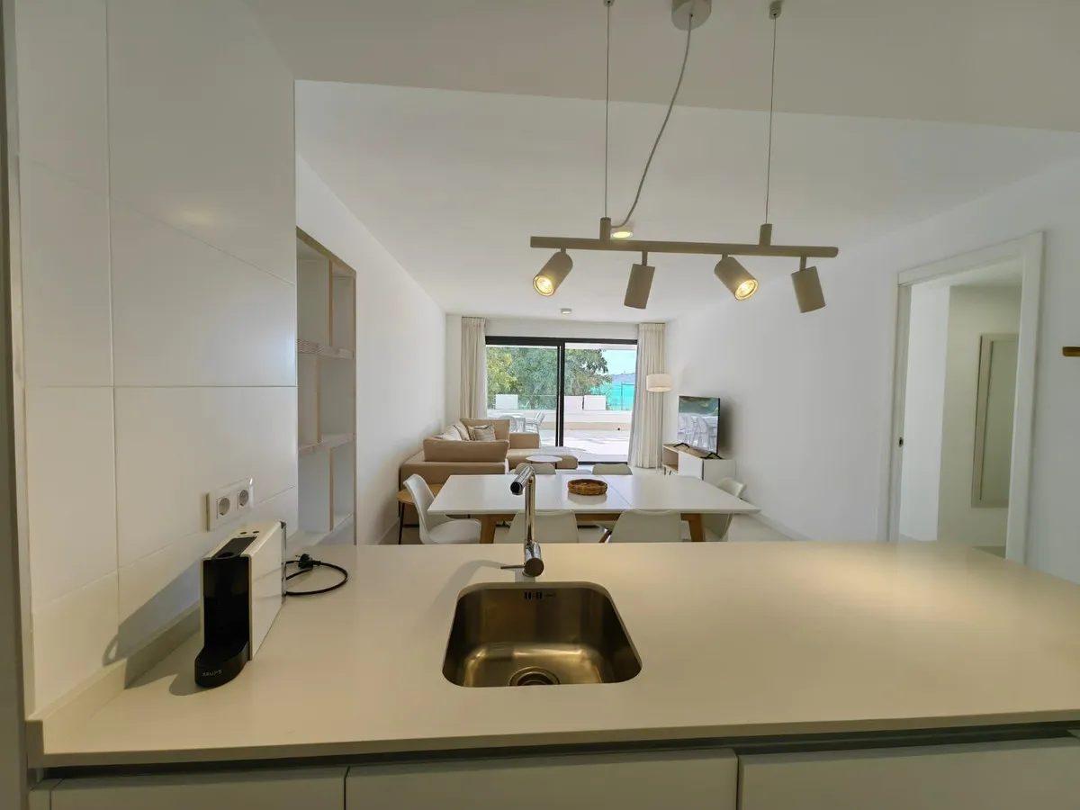 cadc2c7b-6db7-4b64-aa81-722c2e19f231