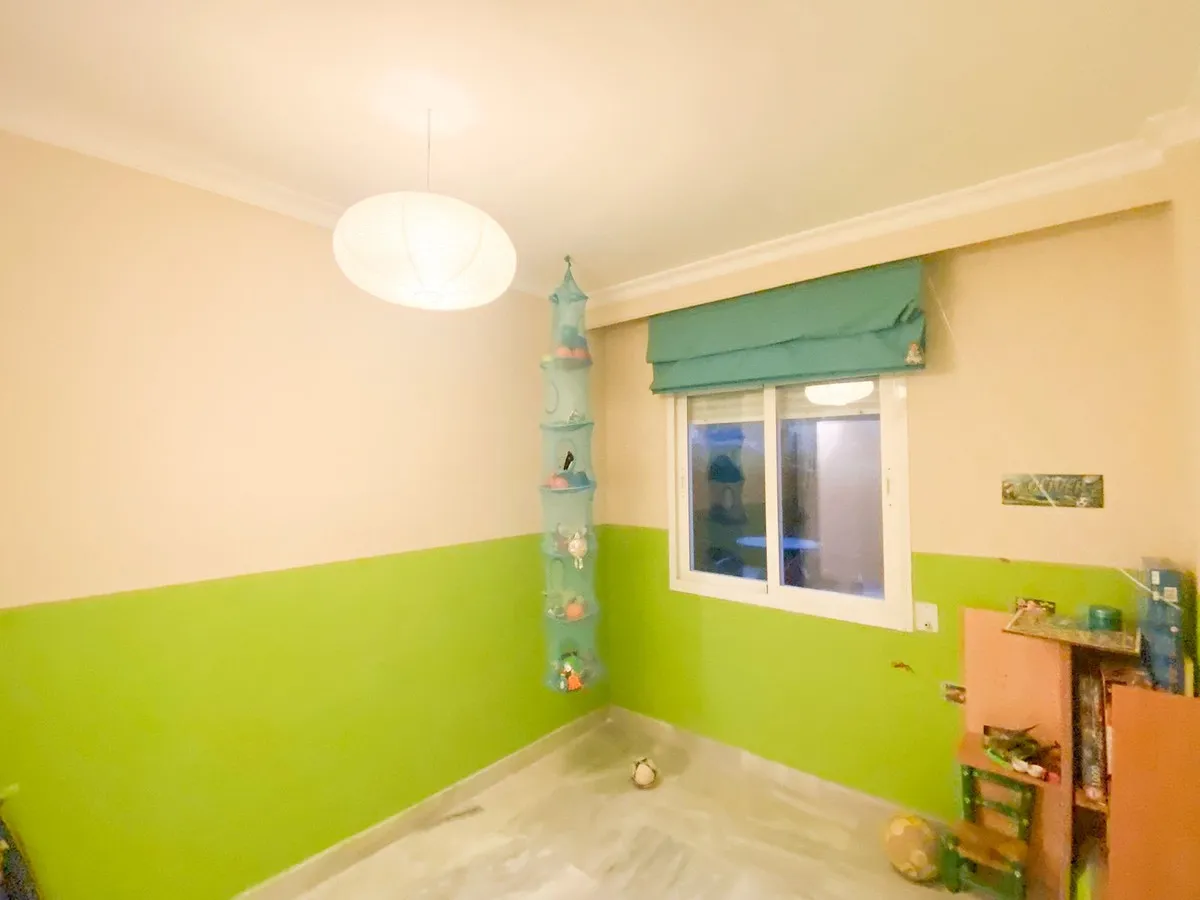 1aa984c3-1970-410e-97a4-69e915b4482f