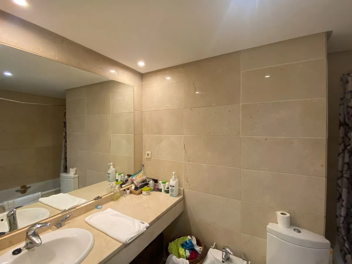 2a2edf92-fa3b-4744-b3a5-60fb58af7ded