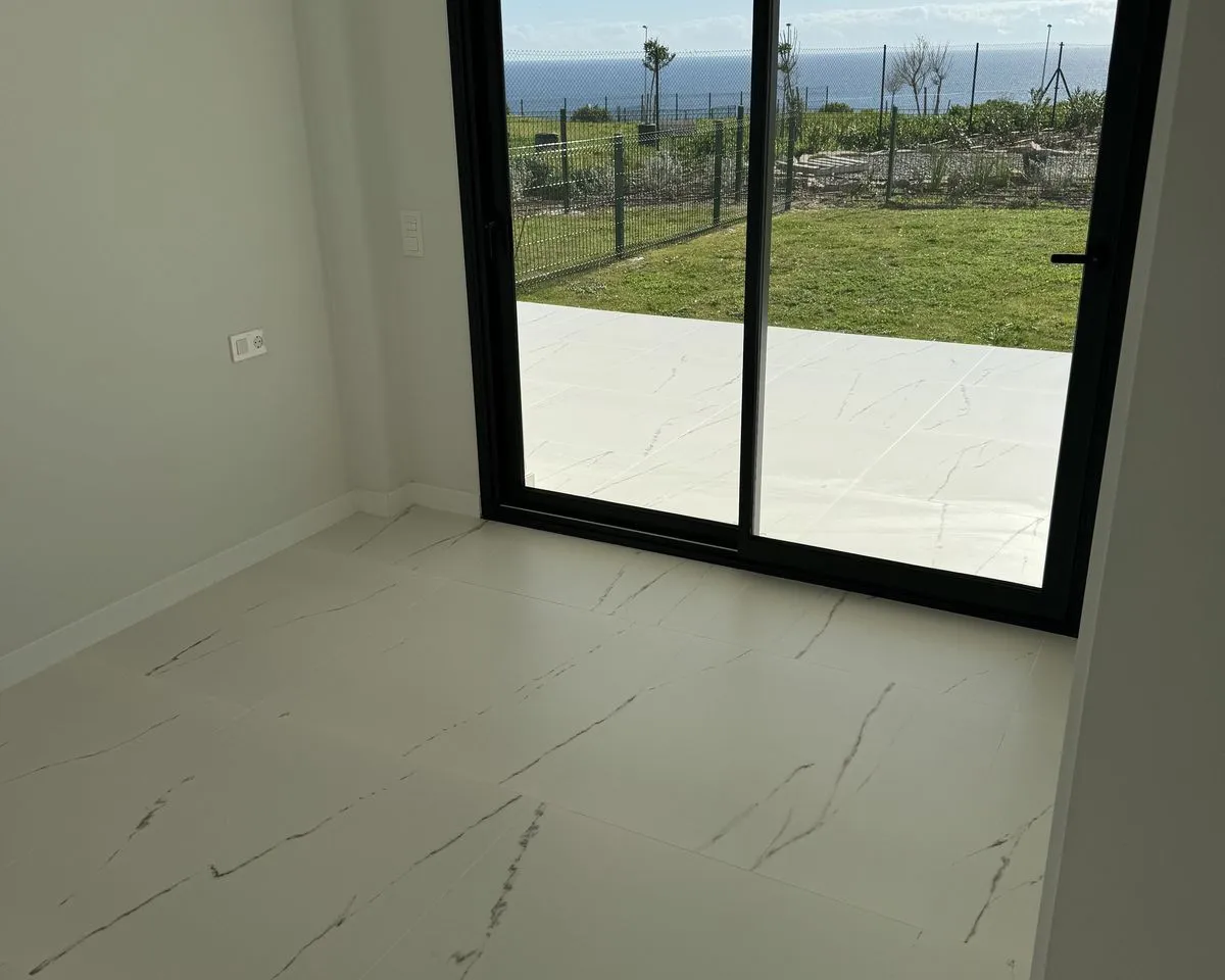 6459432c-3e89-453f-ba04-8552ba655930