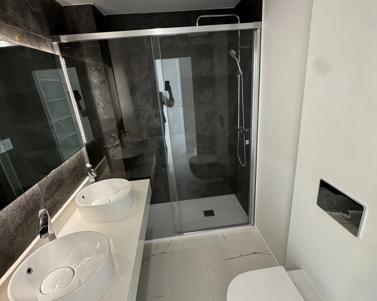 7919bd68-fe5c-48d2-9383-a800c9181c3f