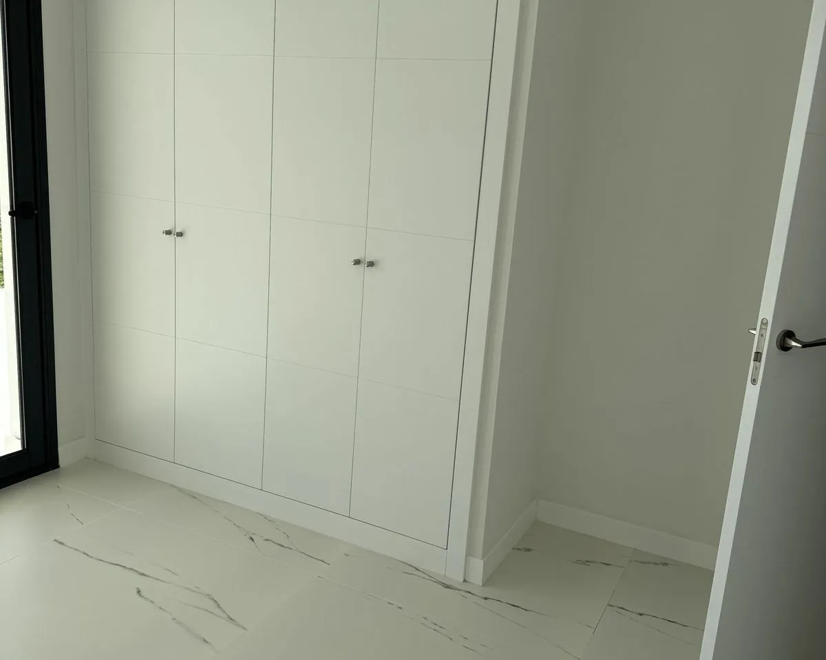 b0d5bb81-9caf-4e52-b462-ba2f43733c2b