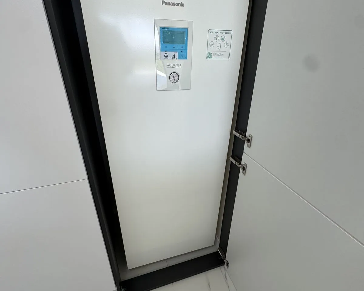 c624bad0-2612-4ee1-8c84-2bd64060025e