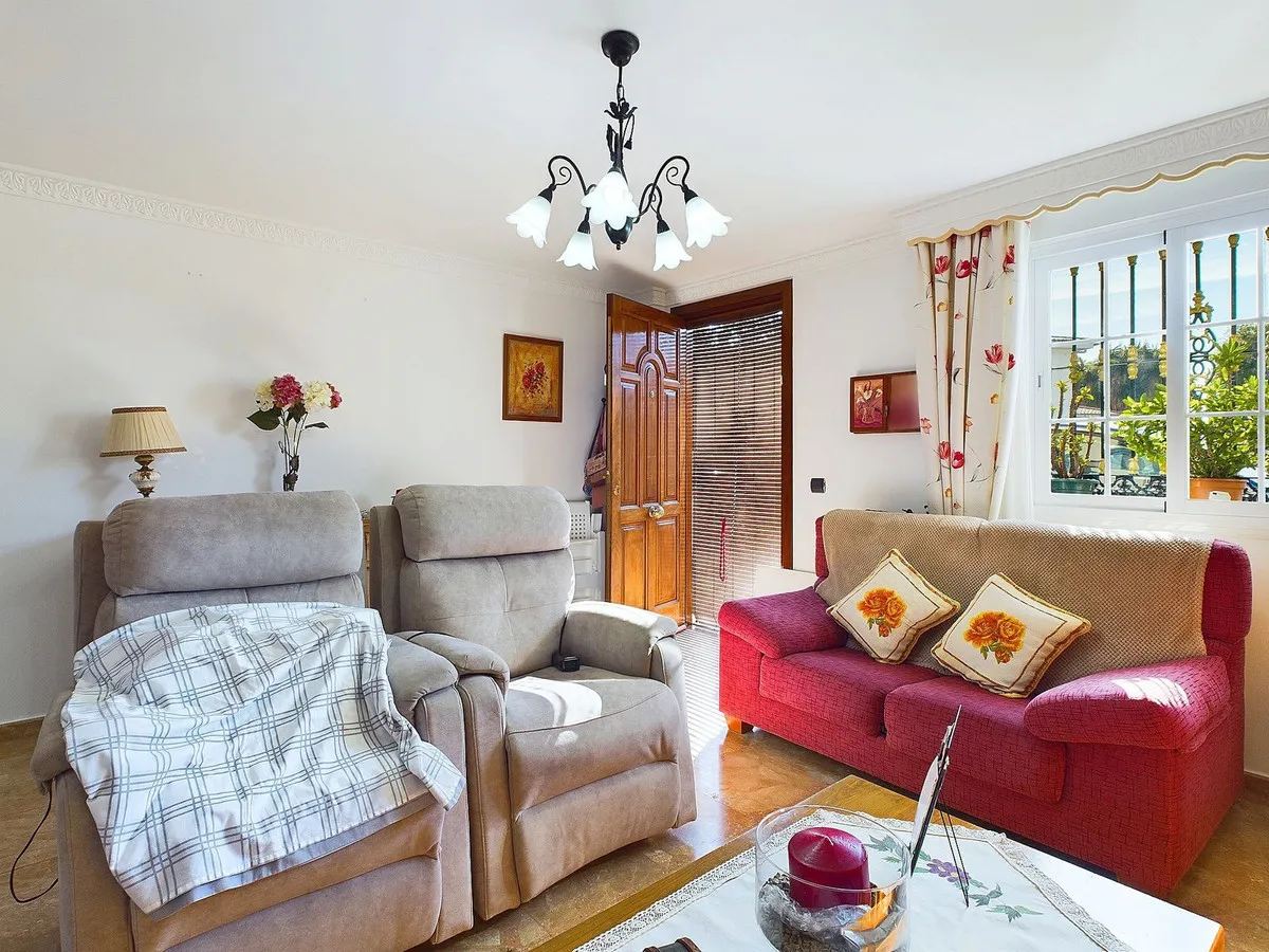 7b9978e4-f2c9-4f3e-a63a-a6a7aedab9a6