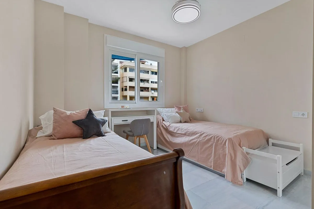 2947b848-efbf-470c-9d62-8f3946328313