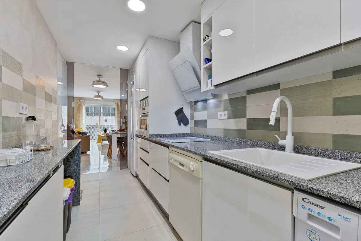 50381b73-1250-41d4-9ad5-7404184c2de8