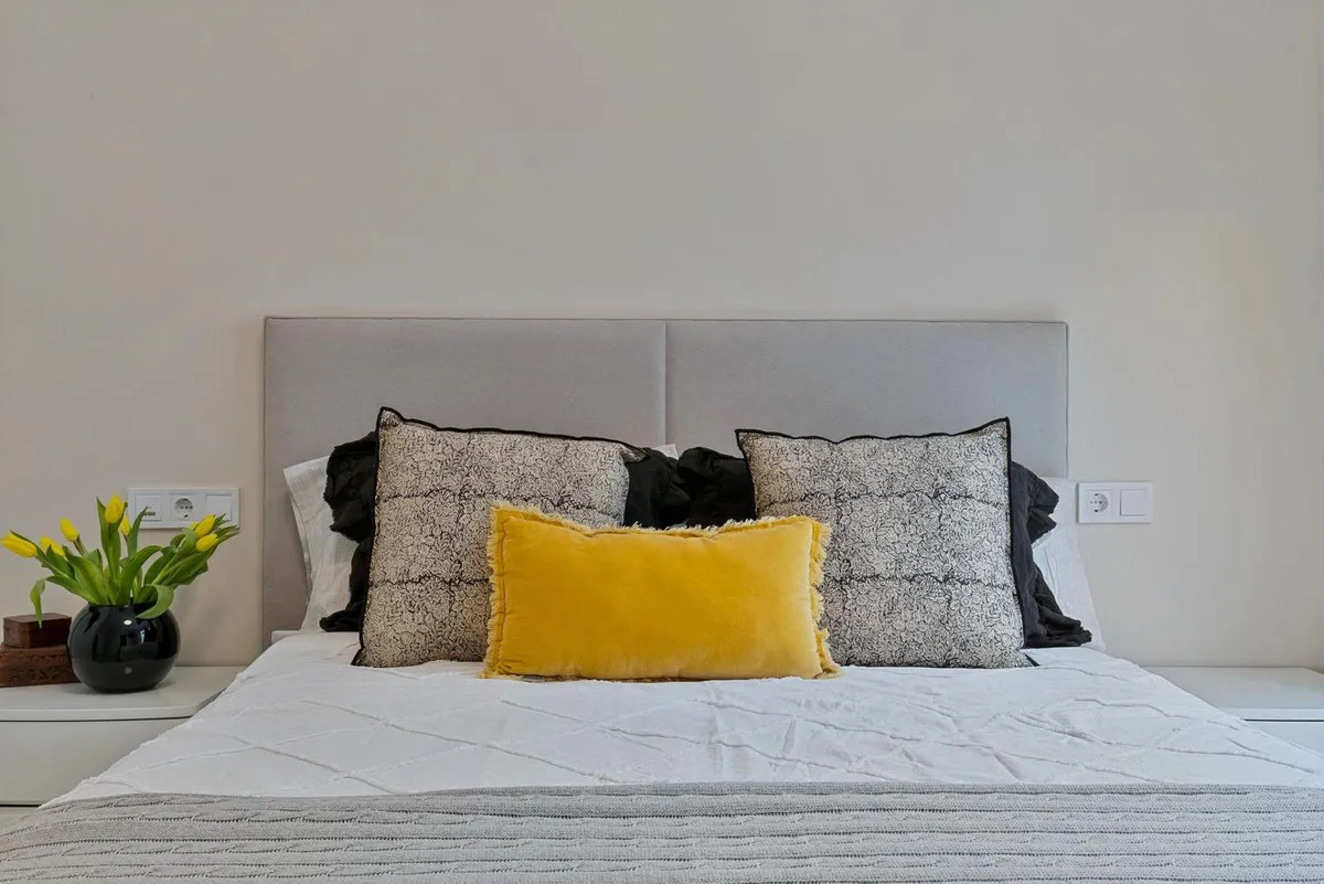 98417594-8c9b-4a18-a9a0-665c78376642