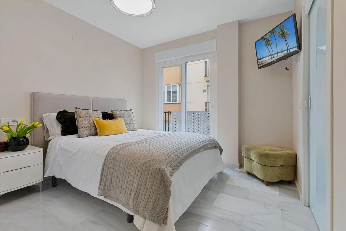 ed0c649f-4788-4945-8abf-3dd9bcde341d