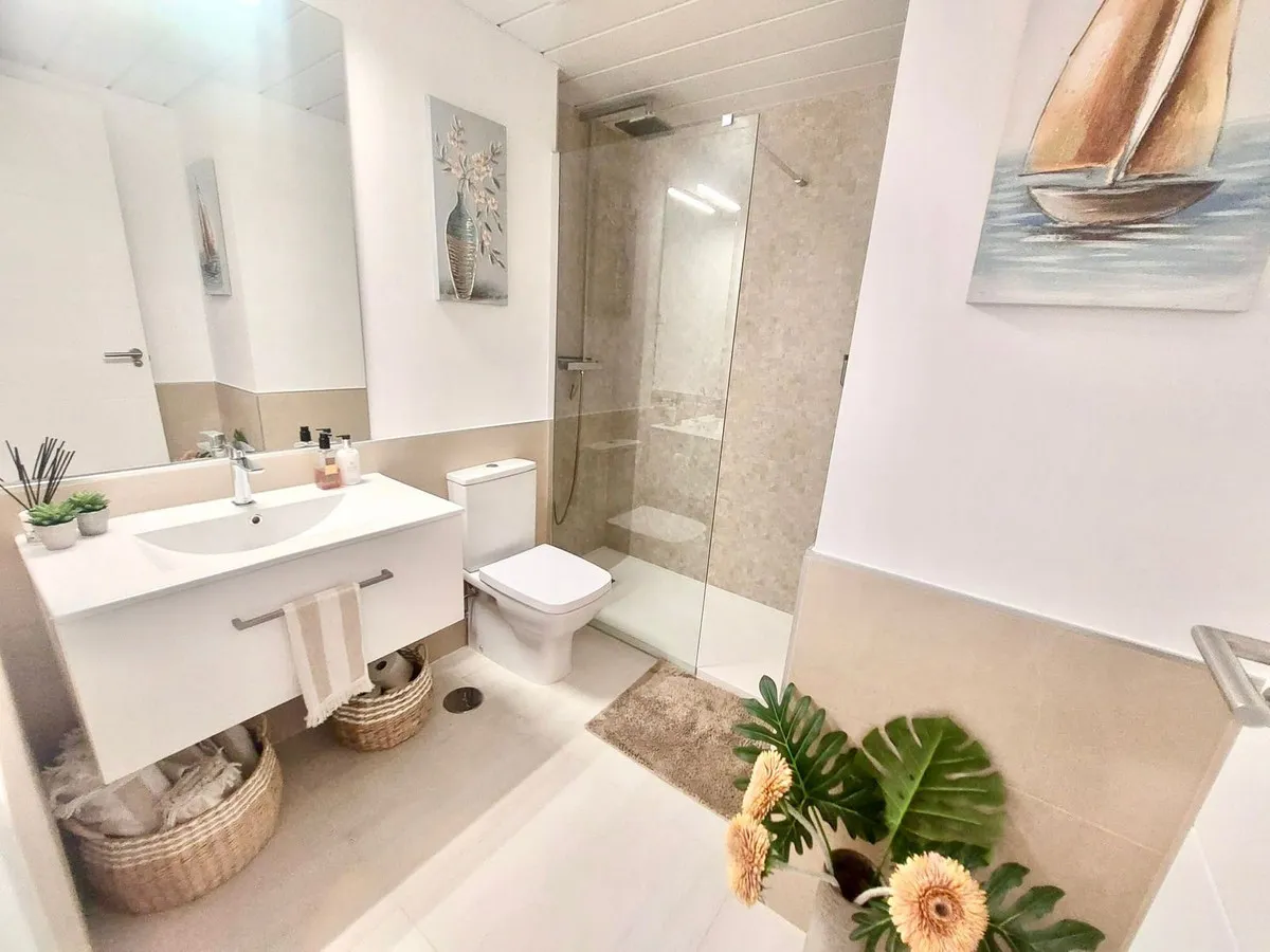 84f600ea-d5d1-4c88-92c9-9210f79161f9