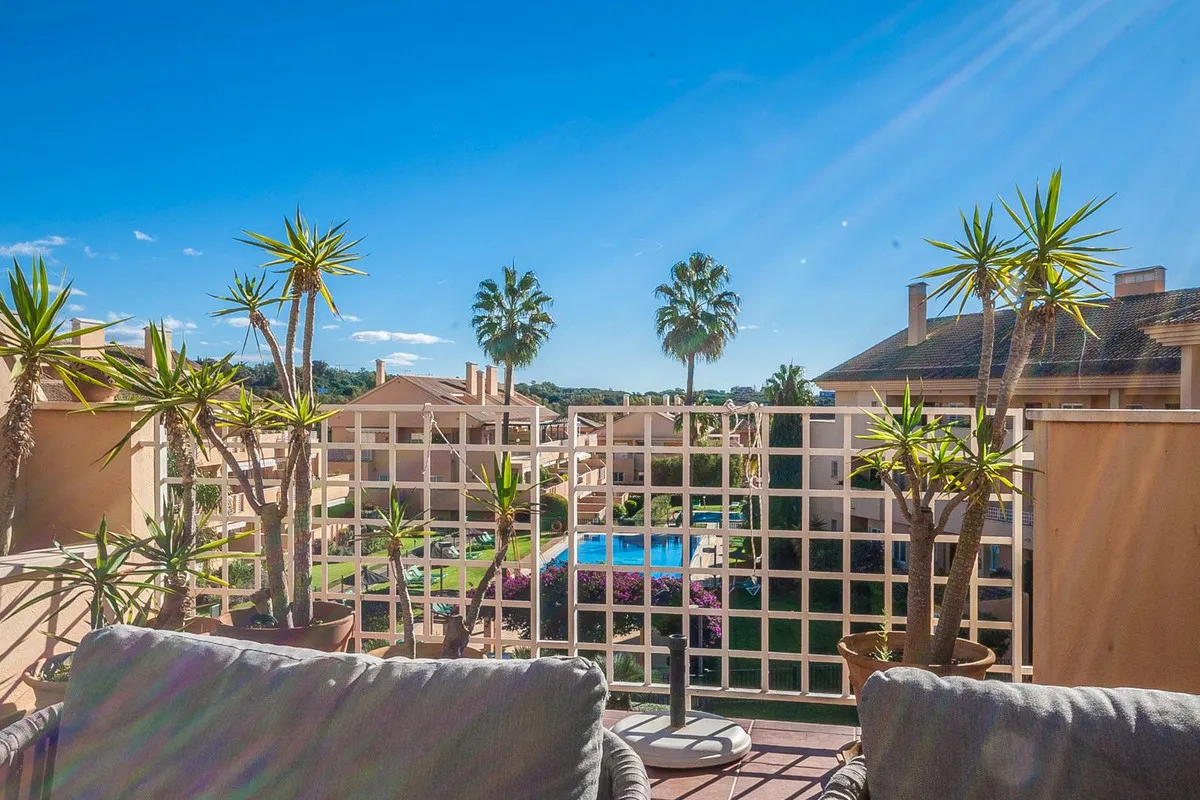 9db2b755-fd01-4b32-9988-cf61115bc7bf