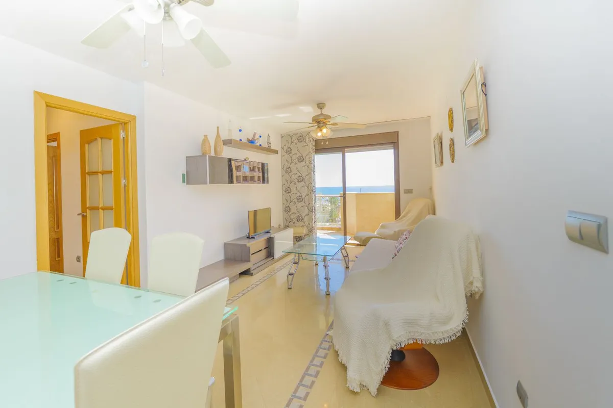 21d1664e-26c3-435f-b759-1d77f9d015a4