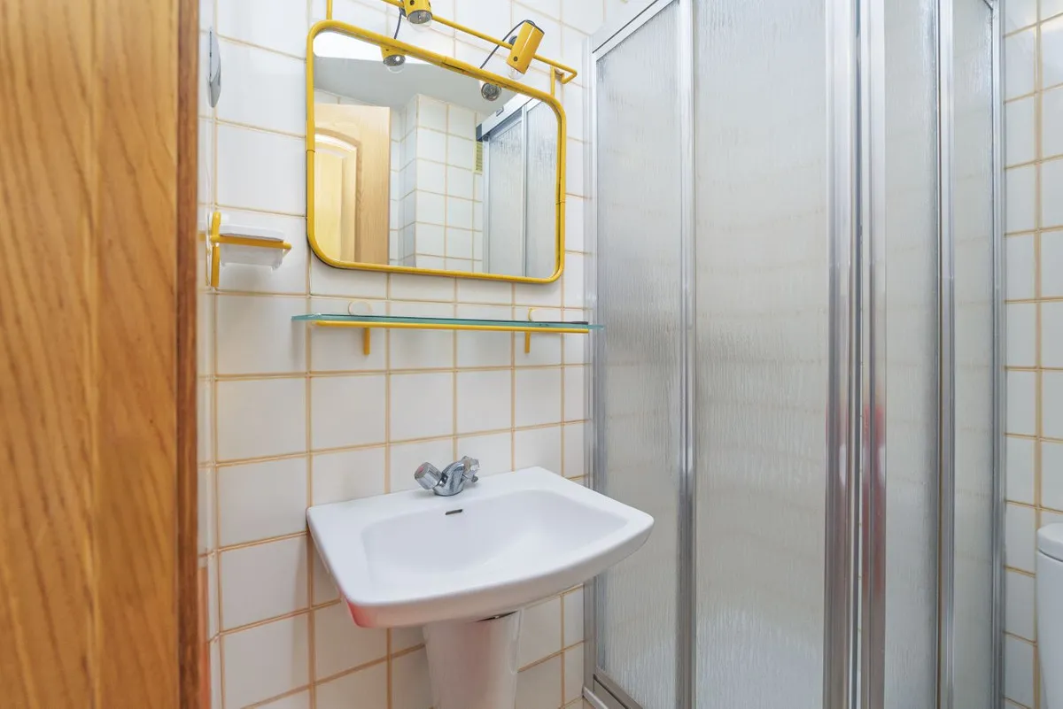 8e0d7508-62ad-49c5-b2fc-b9183924a1b6