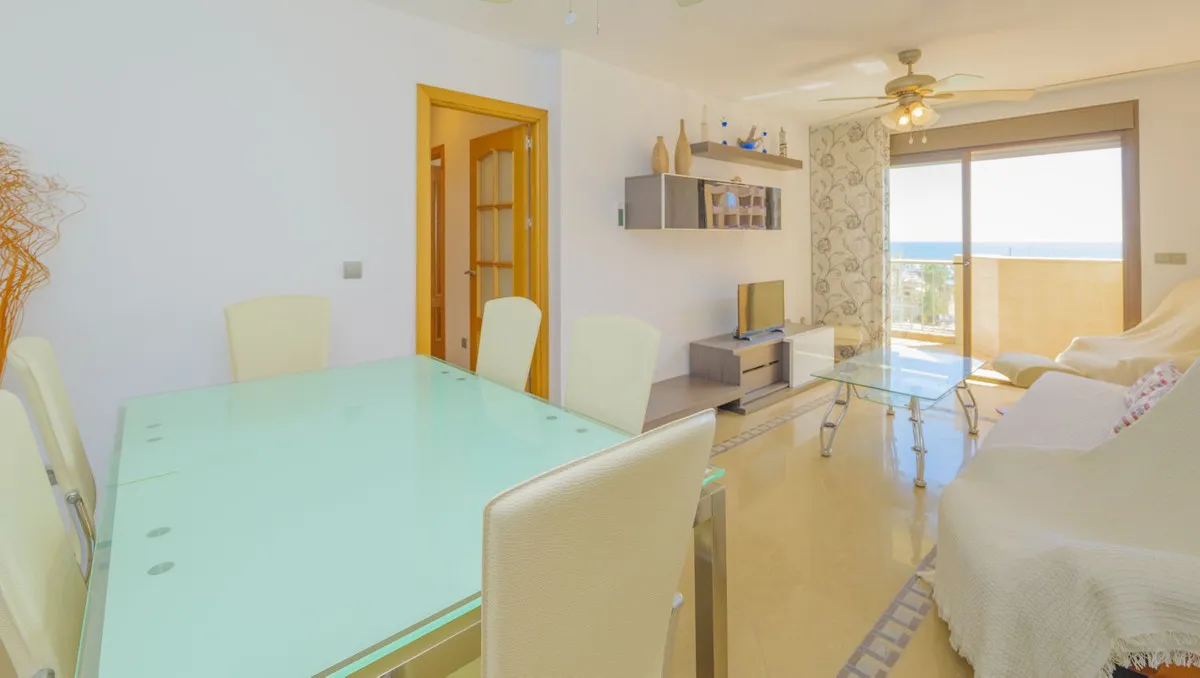 d72a4f8e-0d6f-4756-b545-2a9da5a12358