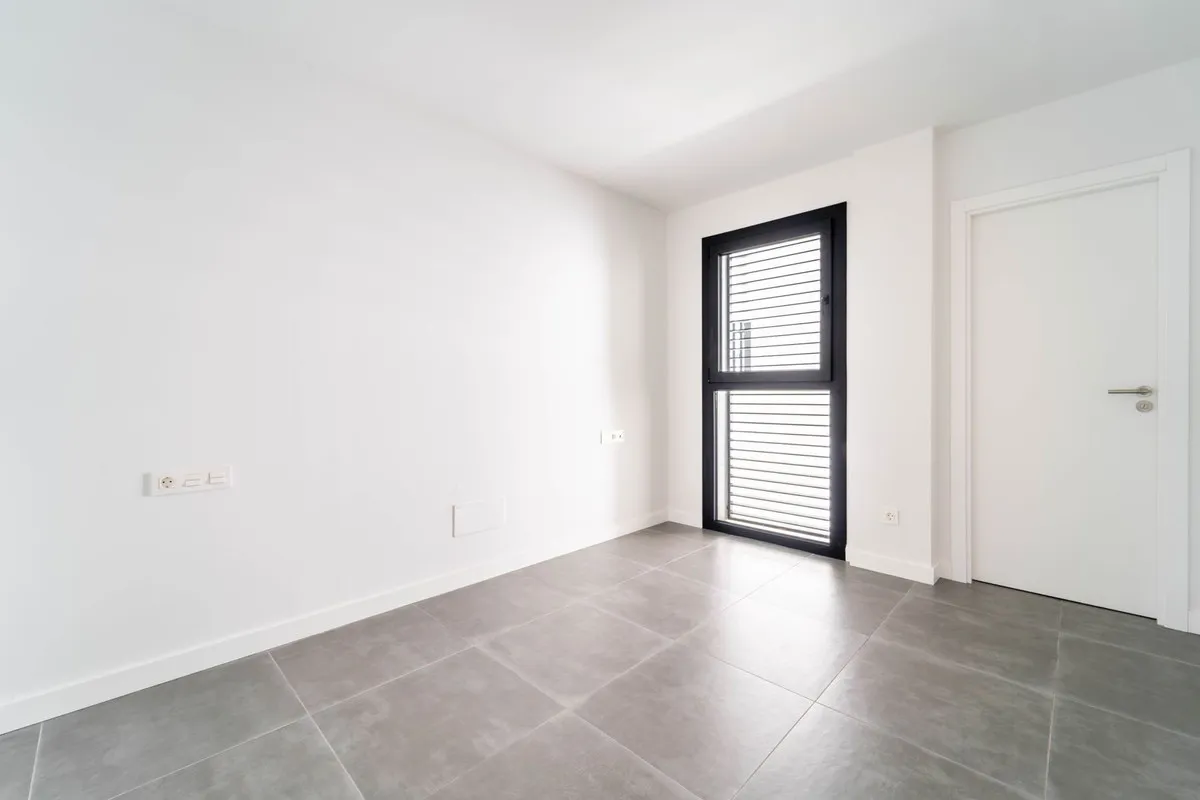 4e3e4b95-df49-4ab1-b8c9-64105029fbb8