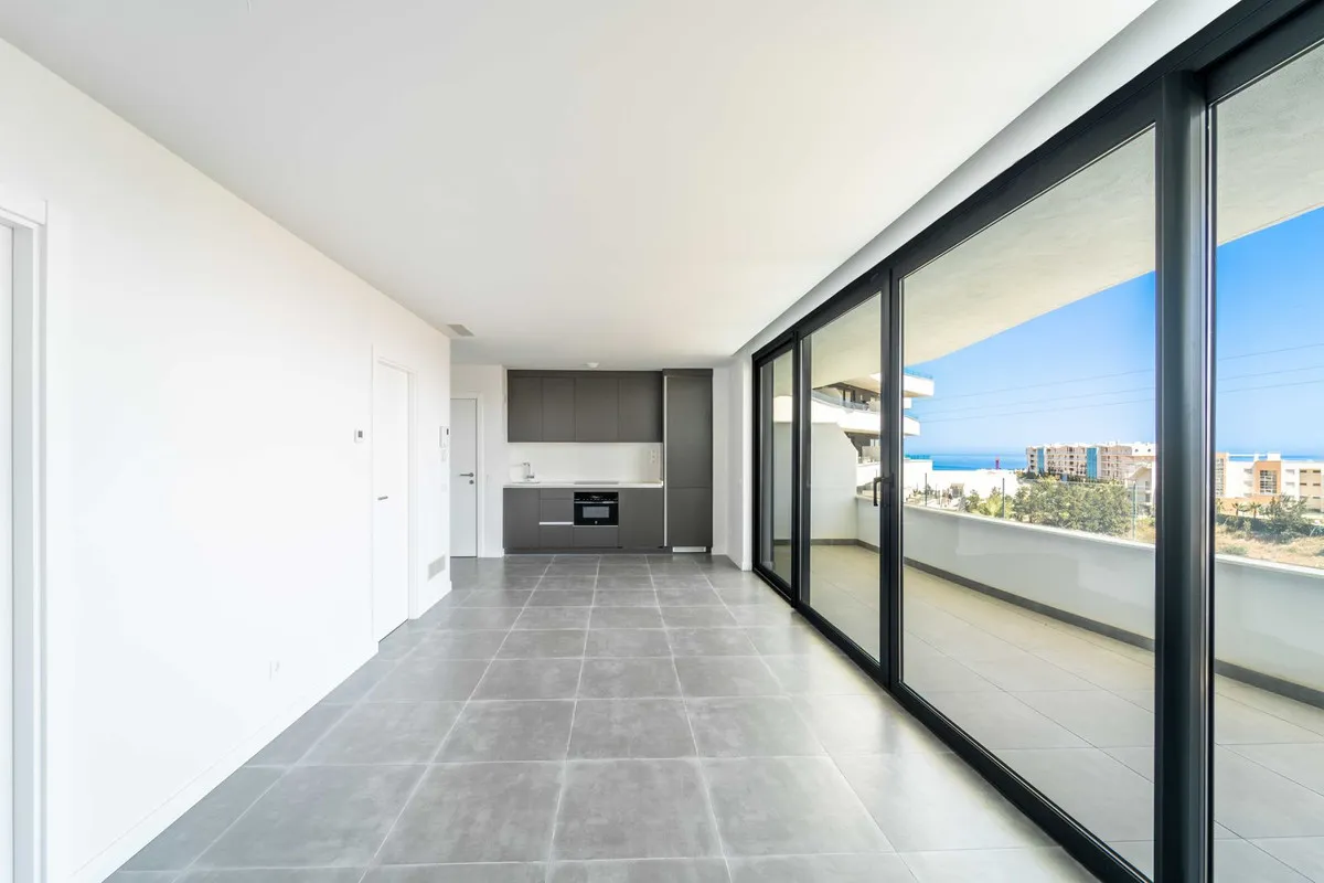 977e4c6d-e7f2-42e4-89b0-3de3ed051b8e