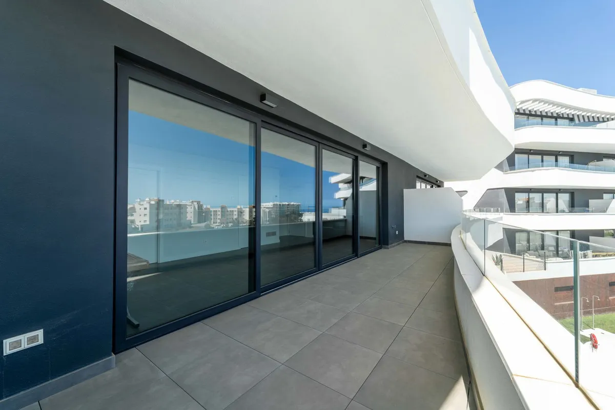 d60b4e61-f941-4f63-b1d0-6b0a90378f0c