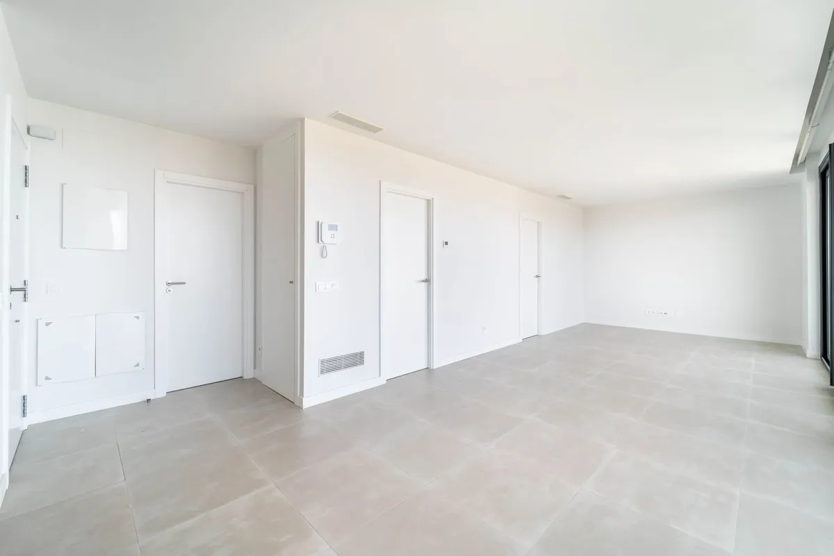 43fe8b58-29c2-41af-a3d5-34130f779cde