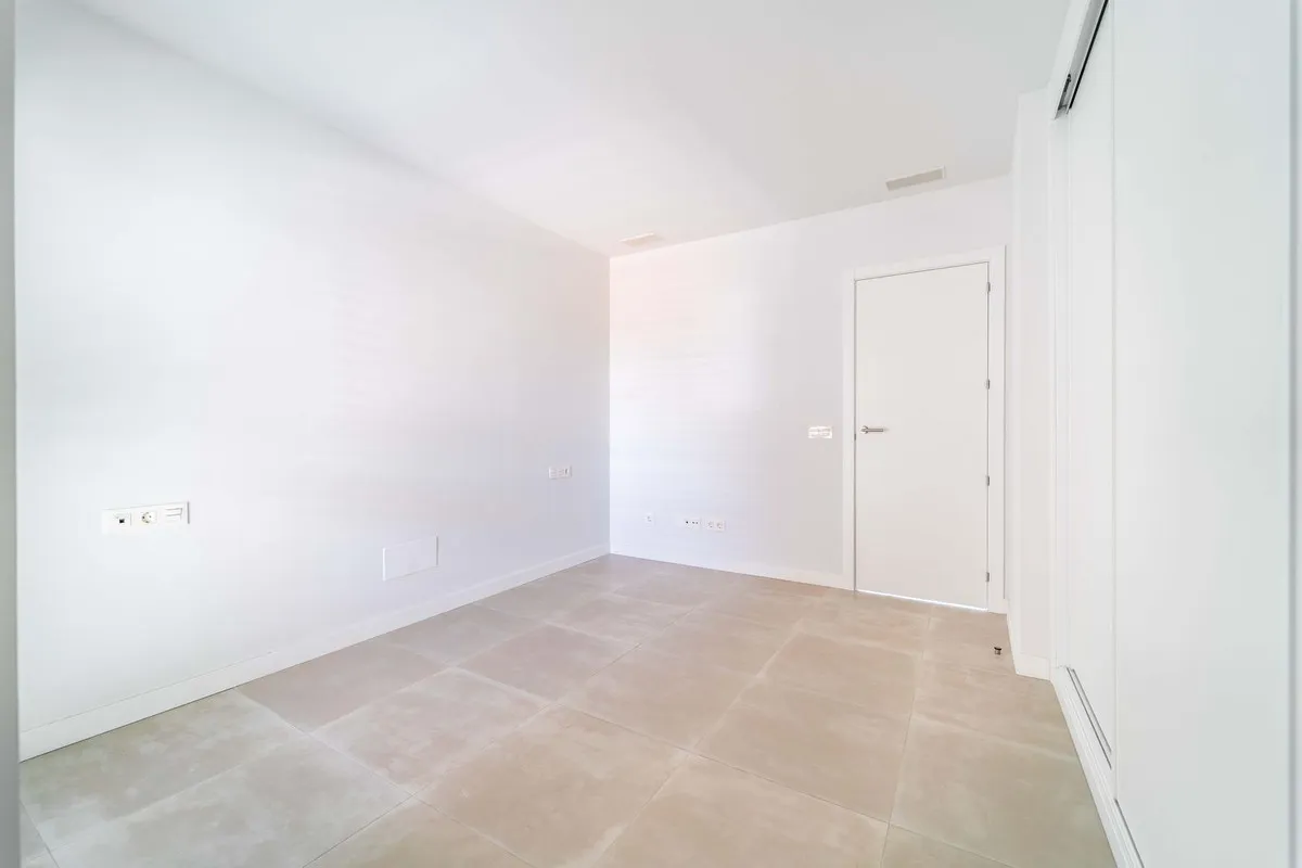 ba11b636-b411-4b96-b43a-42f8e718b03b