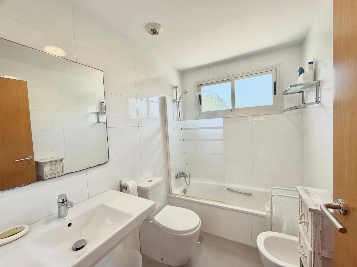 85a49dd4-c740-44c1-a0ee-b7b9997c28f3