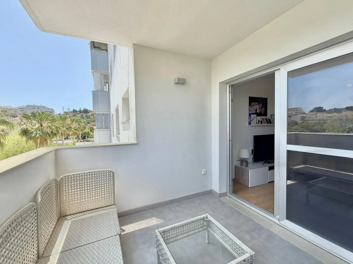 8c456afa-2b4d-498e-bc12-b3ecd84a06a9