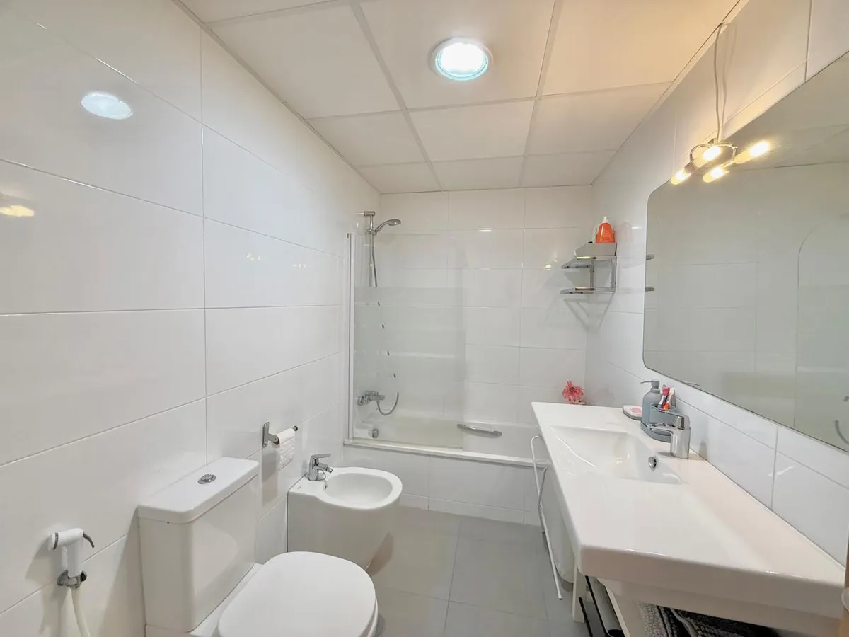 d4364c44-315d-44b1-b090-08374285447d