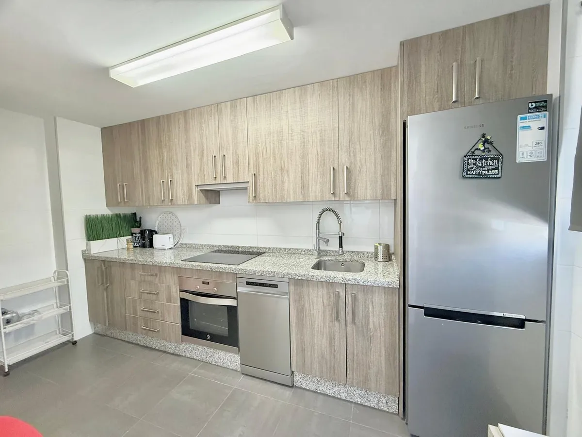 de3c1c60-da7b-4960-a976-db5be76e81ef