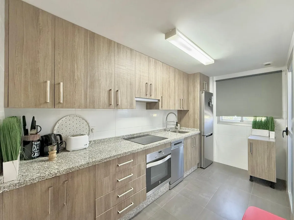 e514d84c-f3cd-45ec-9af4-85aef007f59d