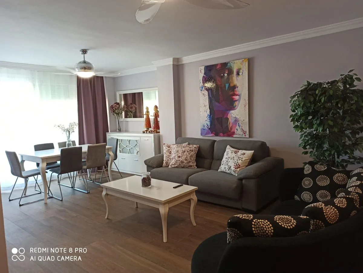 e079437c-9243-4b51-b06d-578e5fada64f