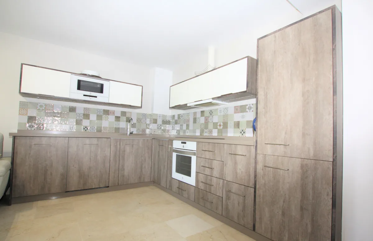 6b98fe52-d2b3-4dcc-aa38-b2a9dac81cd5