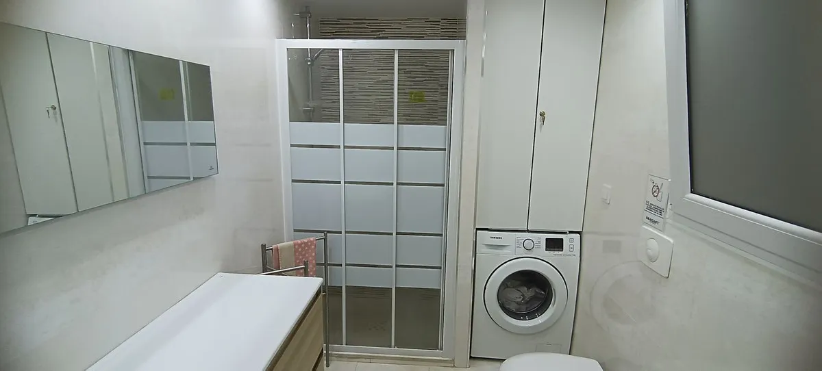 de827561-05c3-4ebd-ac82-ec7be8dd60f9