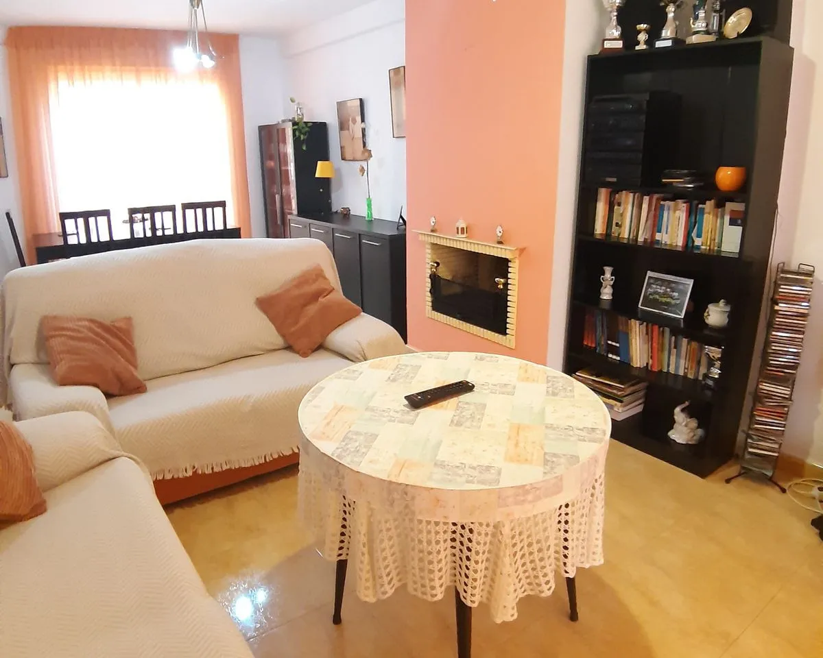 c3784641-d51d-417d-af9b-8e5ea62eb20c