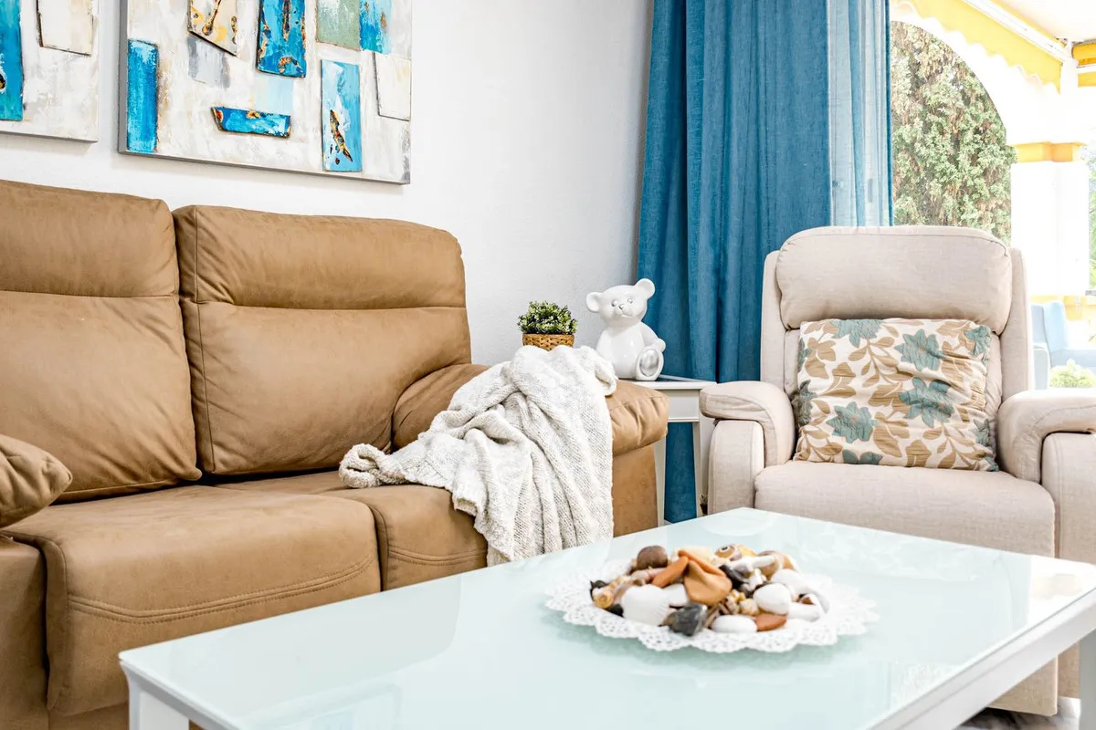 7dec28e9-f561-445a-bb6e-c5bb0d39e1c3