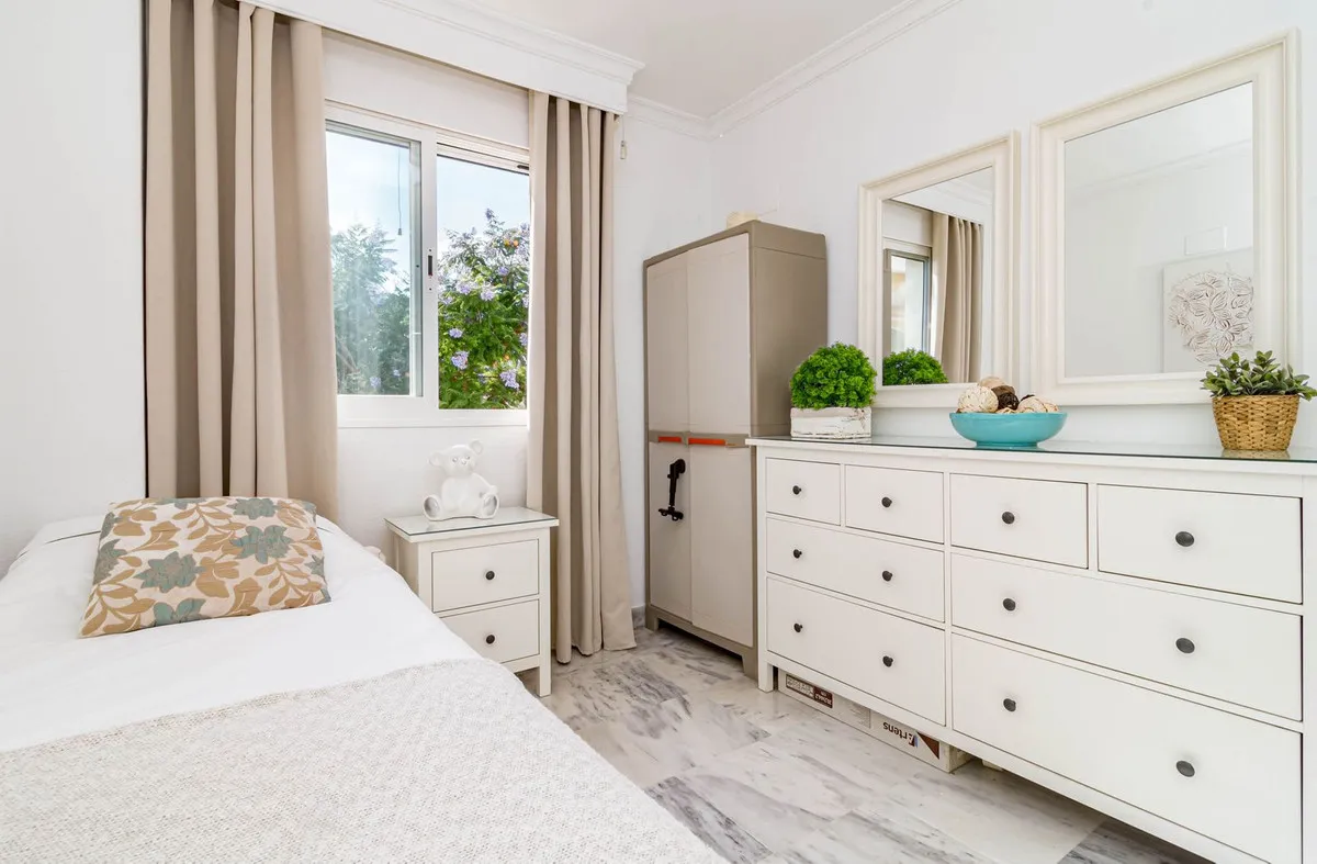 bba818c7-f6f8-4ef0-ae2a-9e968ca1551a