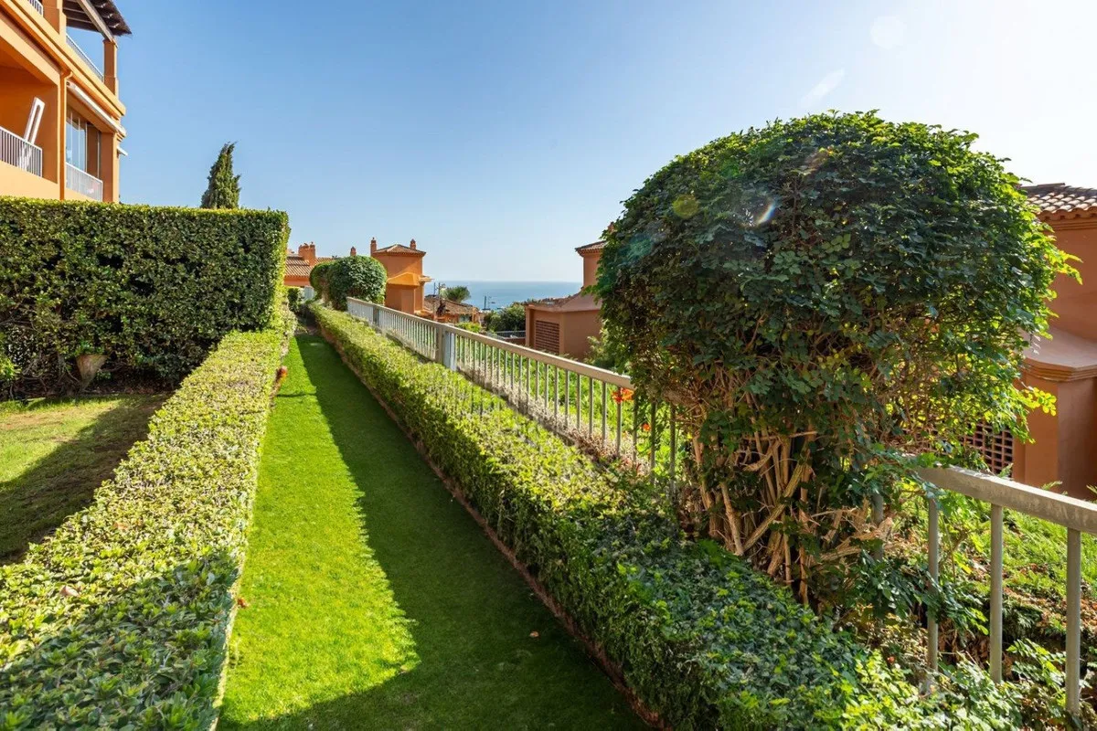 c7ebffef-d814-4230-9c3c-44d463991074