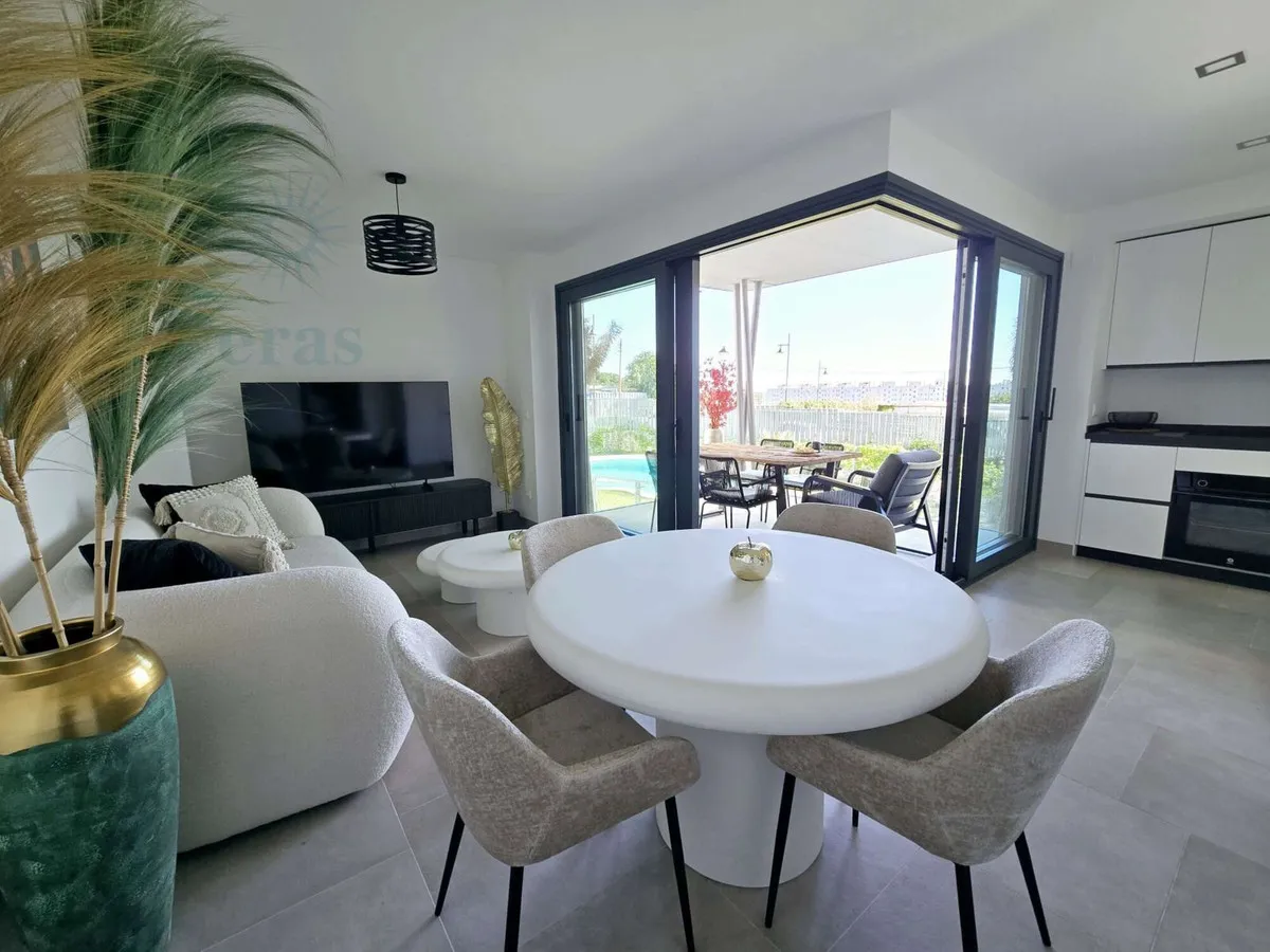 733e6a9c-6c20-4b35-8953-50dbdf159678