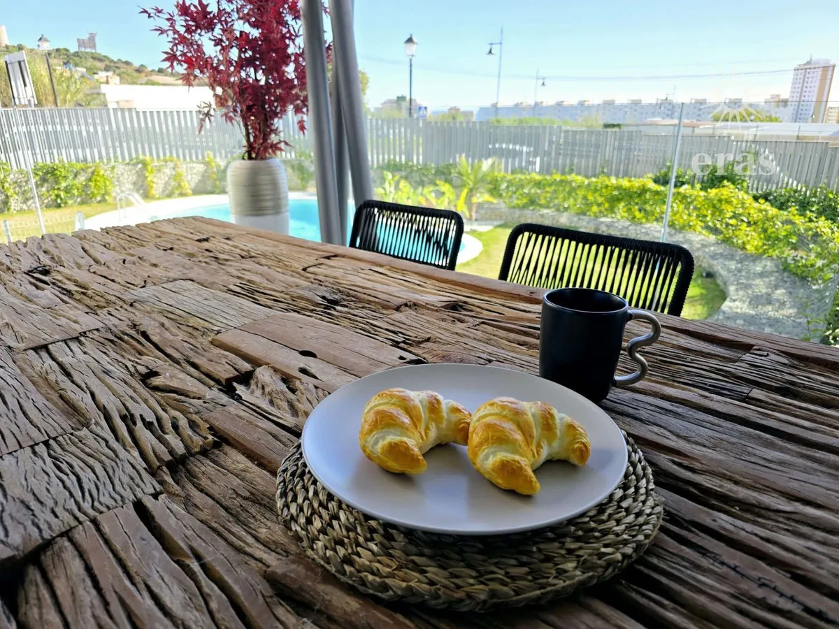 a6740d47-0074-4bc2-ba5d-2a7f04fdd4ea