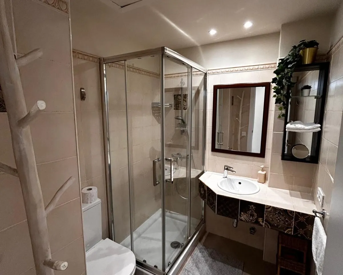 59726b3e-af16-4356-860e-8345058abcca