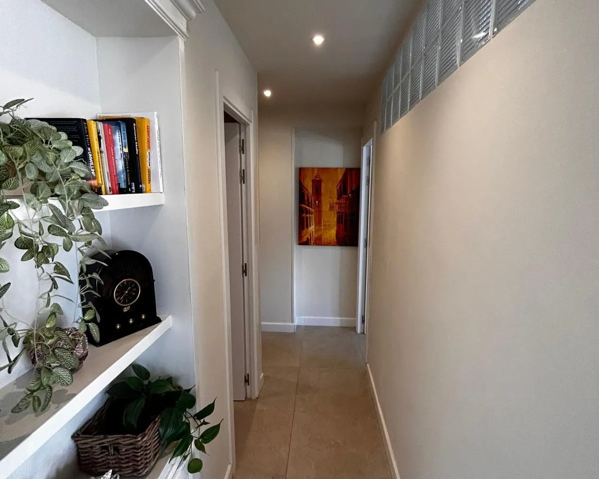 b80f4bea-7921-4dcc-8ac6-37b5d8e6352e