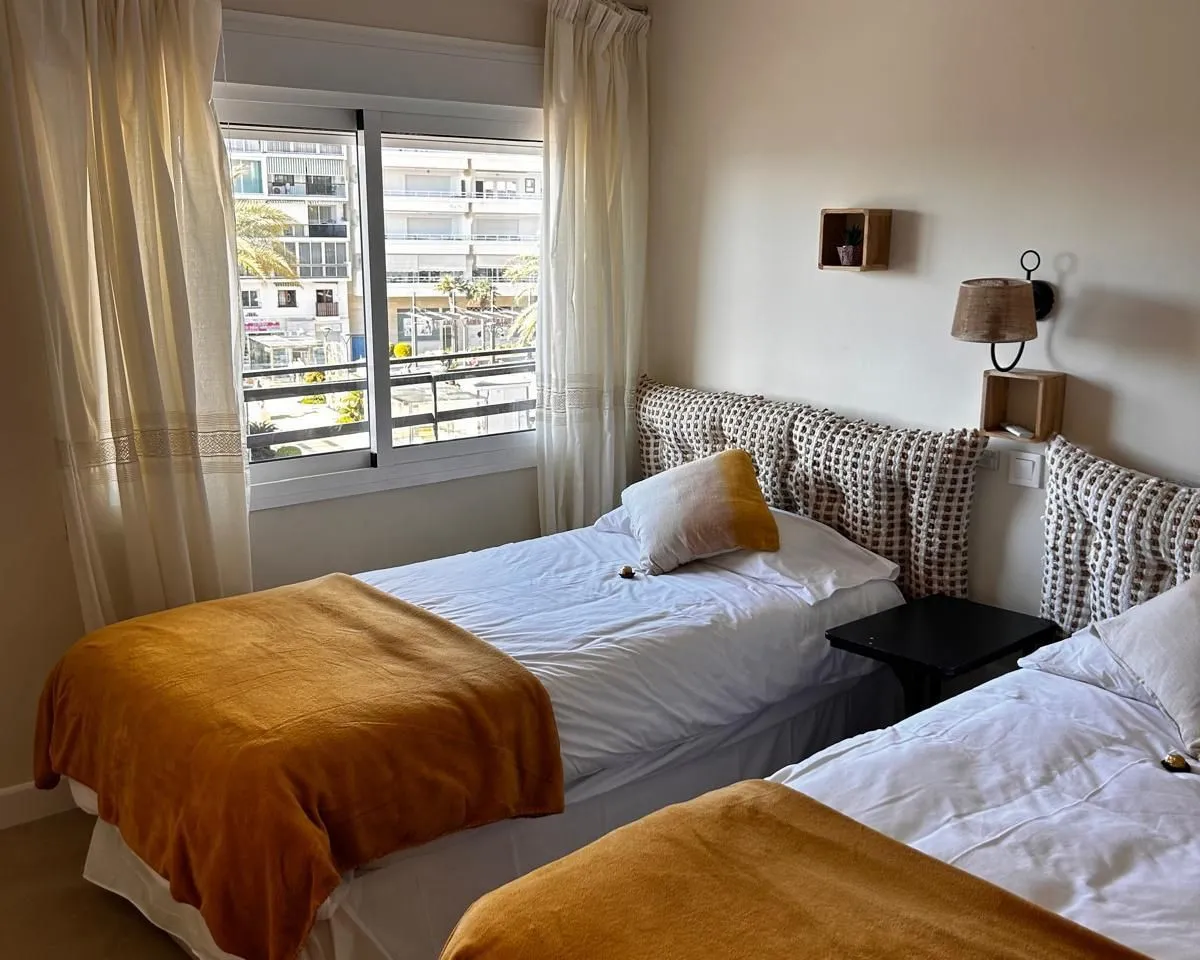 c4be3beb-6cd9-4cda-bb8d-1e3c45771b94