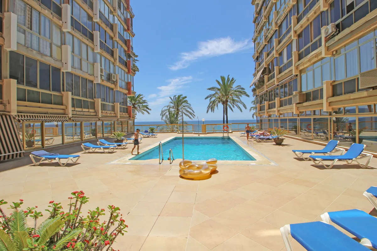 2309cedf-a3de-4849-a82c-6dfa8c078921