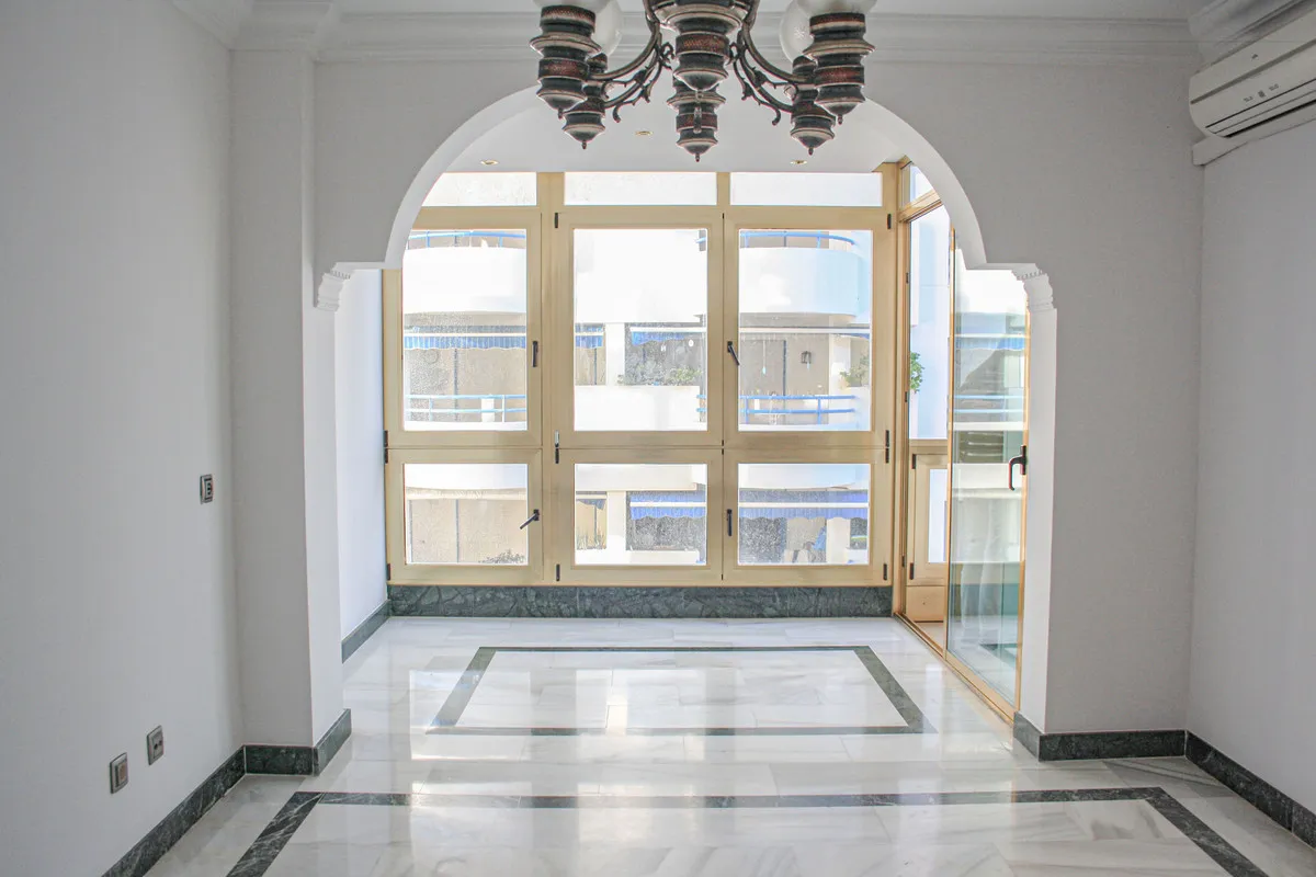 b2001db5-d979-41d9-8f3d-d73d0ae17c09