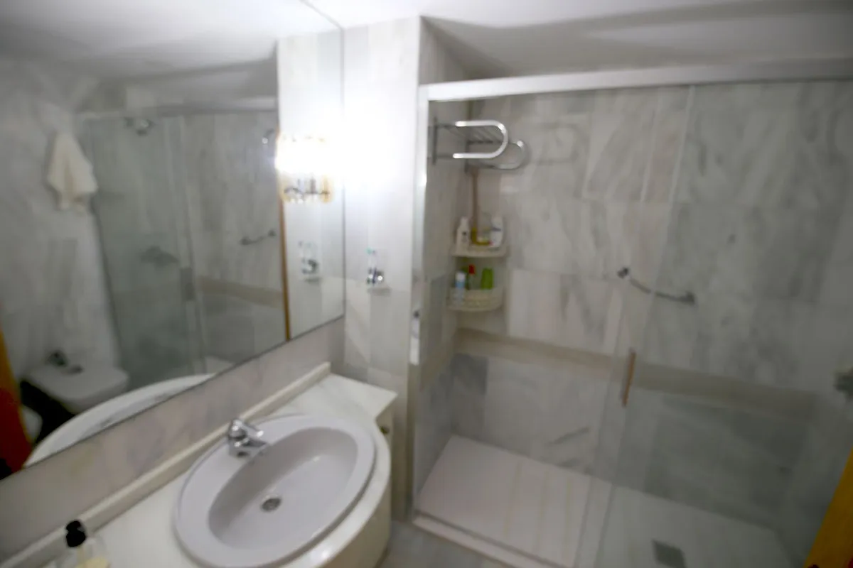 01263827-74ec-4f0f-ac2b-da21b87a0956