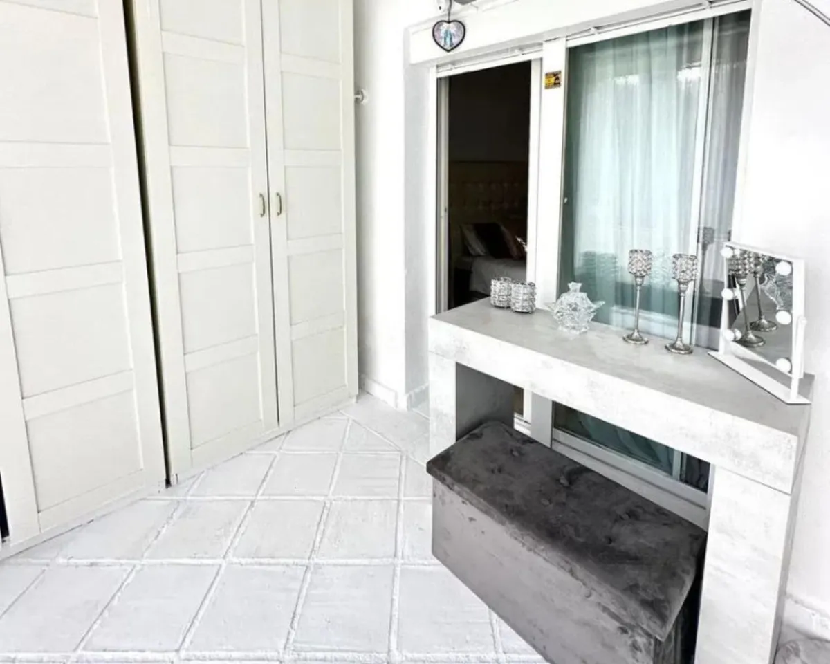 5ff3fb4b-a0c8-4eb6-8022-fbaaba3bf9b6